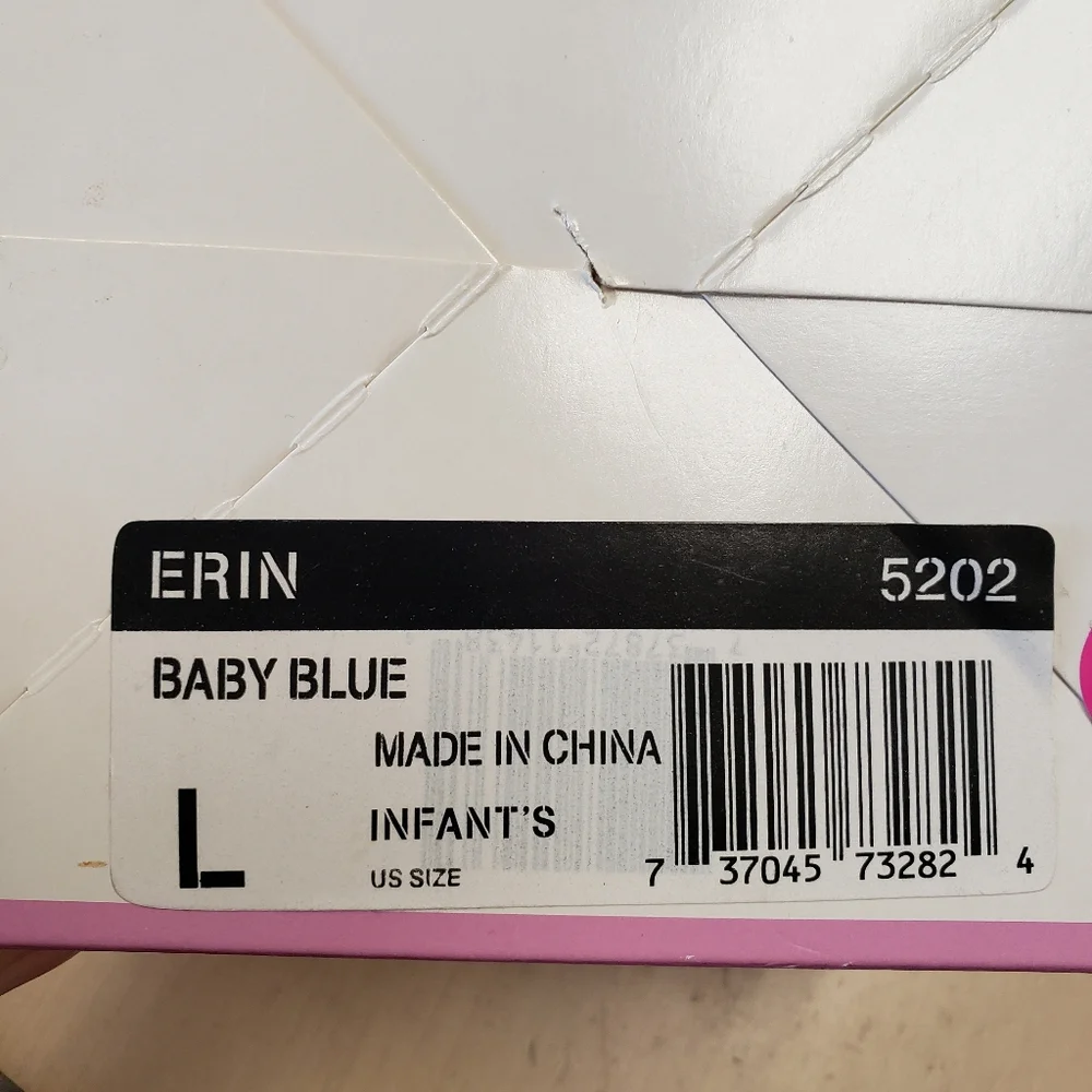UGG Baby Erin size Large New in box